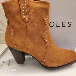 Aerosoles "Lazu" Tan Suede/Leather Boots. NIB. Size 12. Host pick.